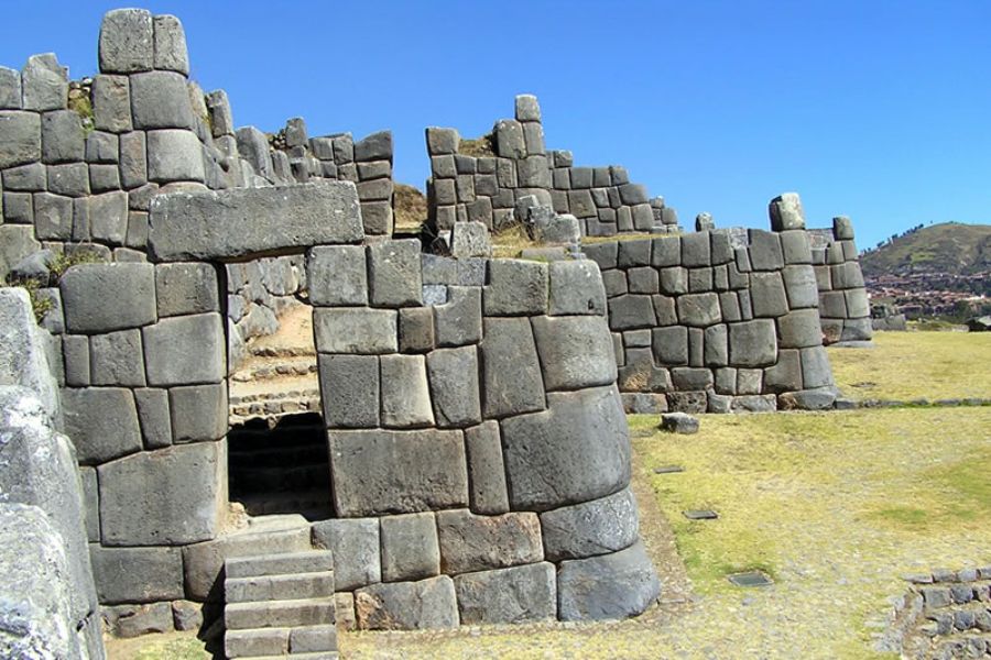City Tour Cusco Fortaleza de Sacsayhuamán en la ciudad del Cusco.